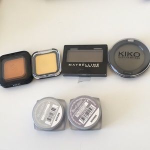 Single eyeshadow